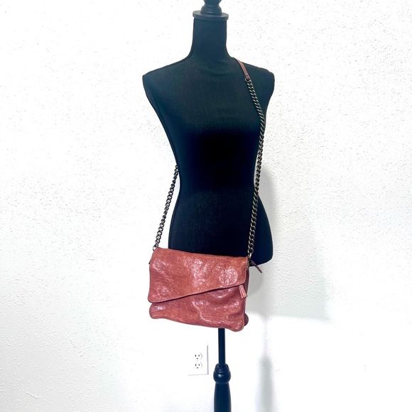 Maxon Italian leather clutch Maroon Crossbody Bag - Picture 1 of 12